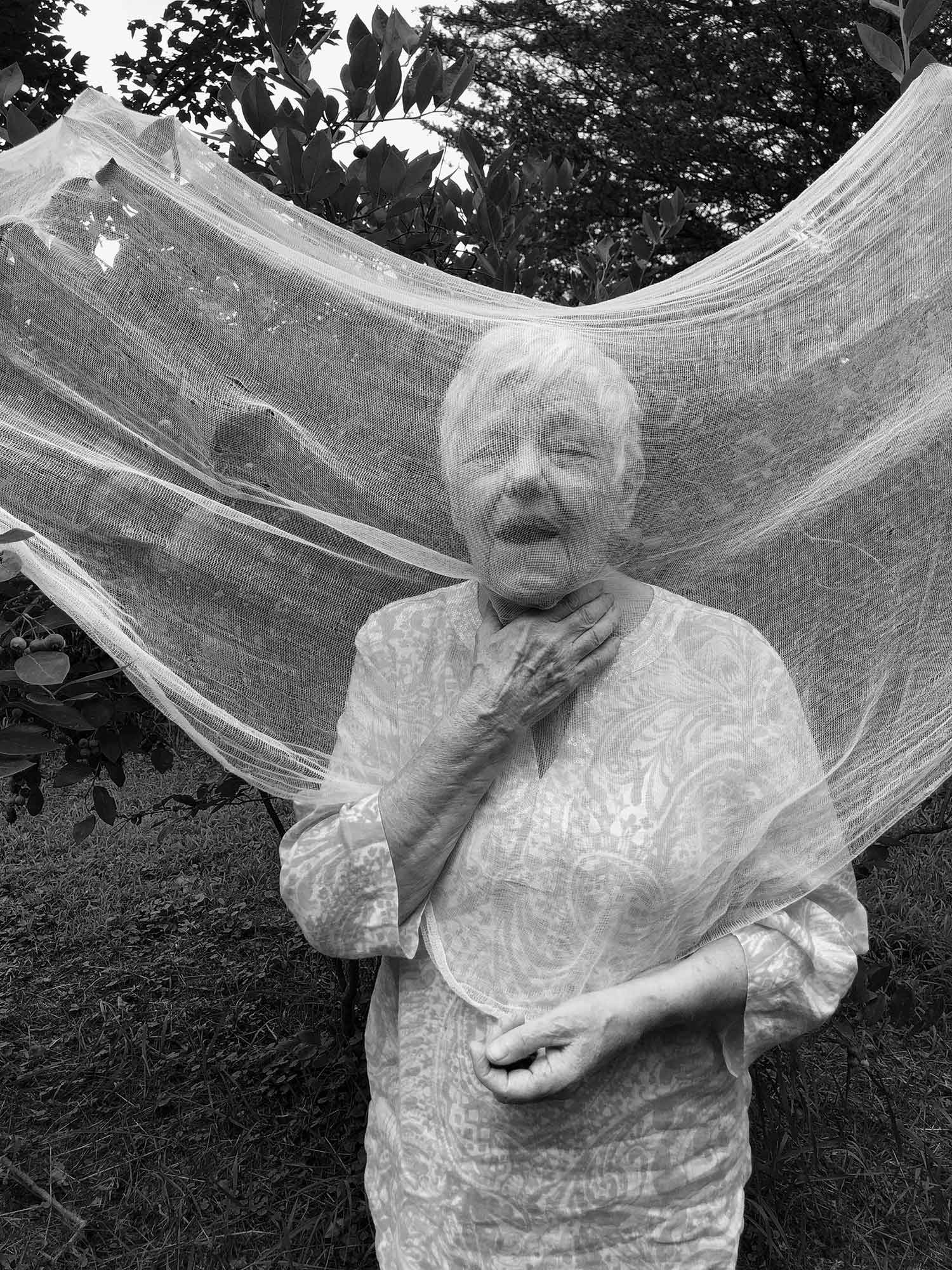 cheryle-st-onge-calling-the-birds-home-l'artiere