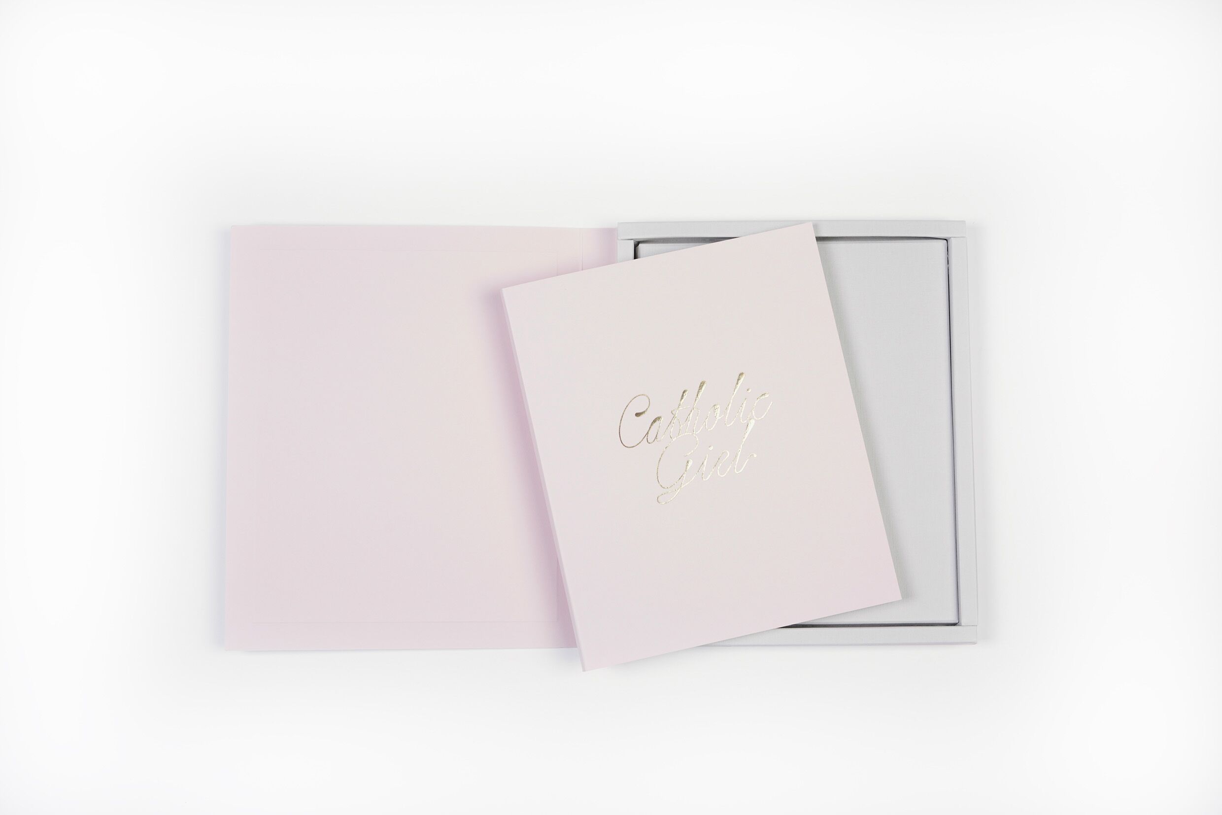 andrea_modica_catholic_girl_l'artiere